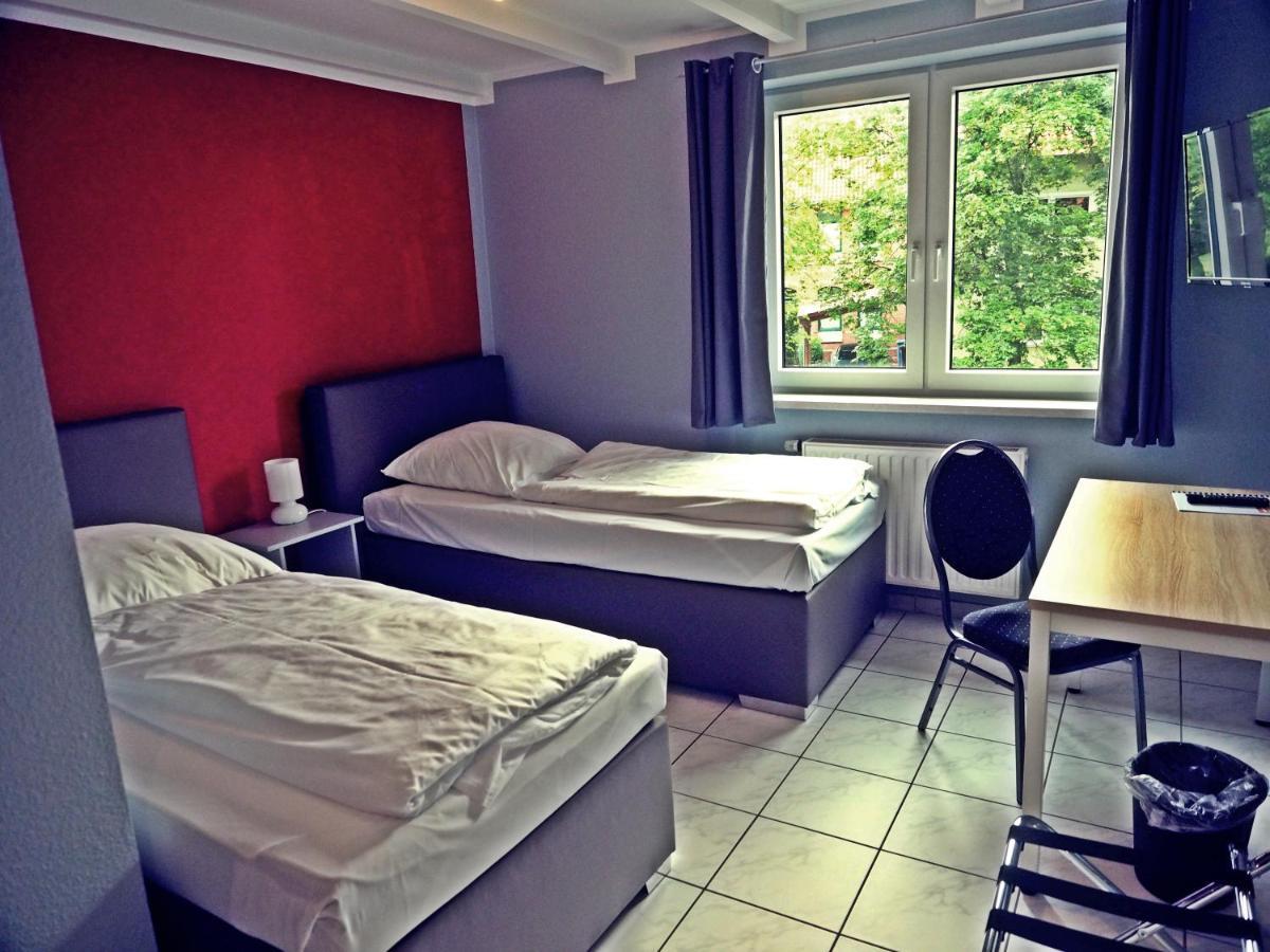 Apart Hotel Sarstedter Hof מראה חיצוני תמונה