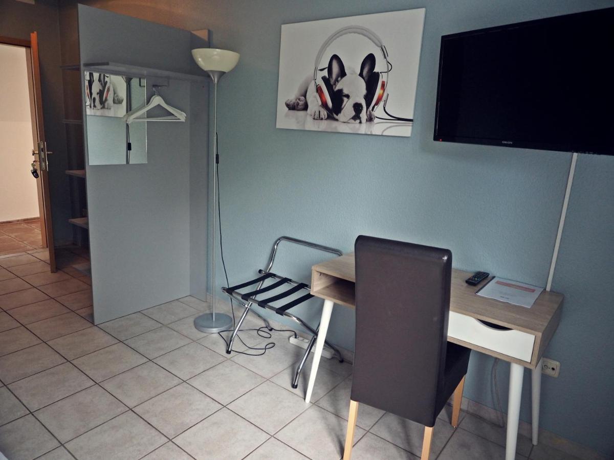 Apart Hotel Sarstedter Hof מראה חיצוני תמונה