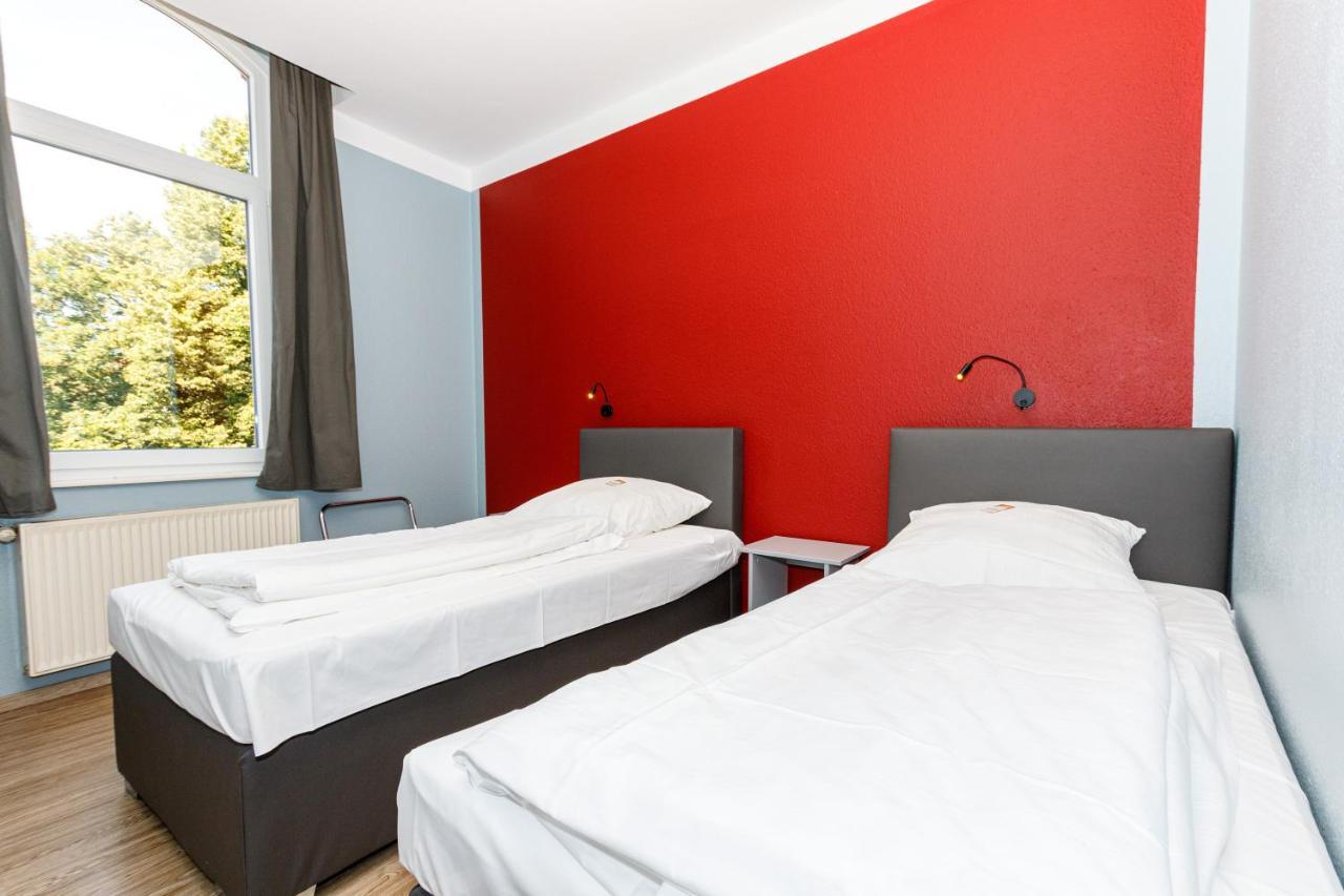 Apart Hotel Sarstedter Hof מראה חיצוני תמונה