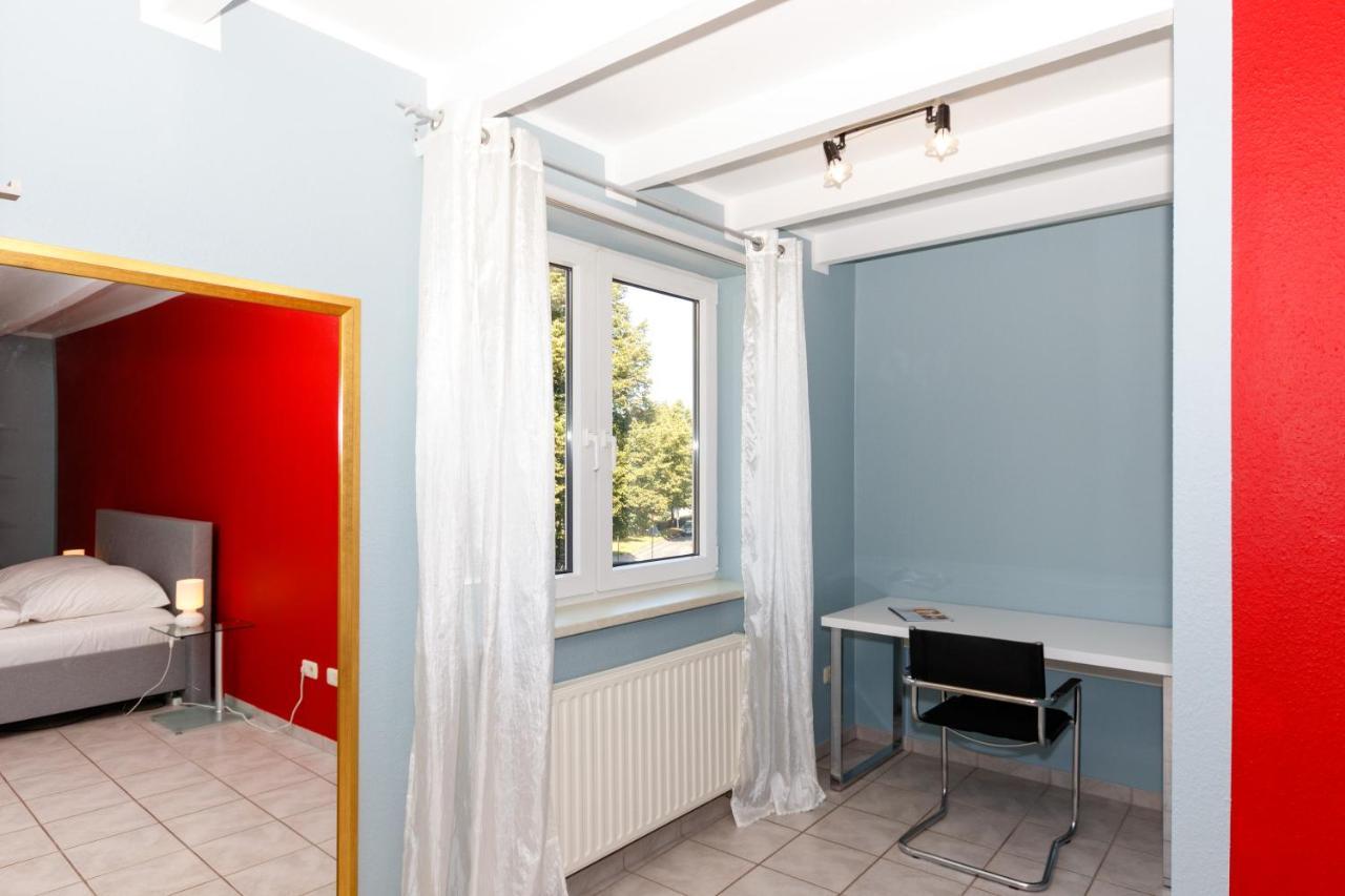 Apart Hotel Sarstedter Hof מראה חיצוני תמונה