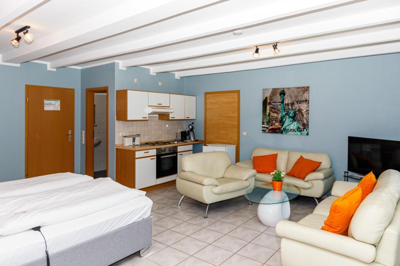 Apart Hotel Sarstedter Hof מראה חיצוני תמונה