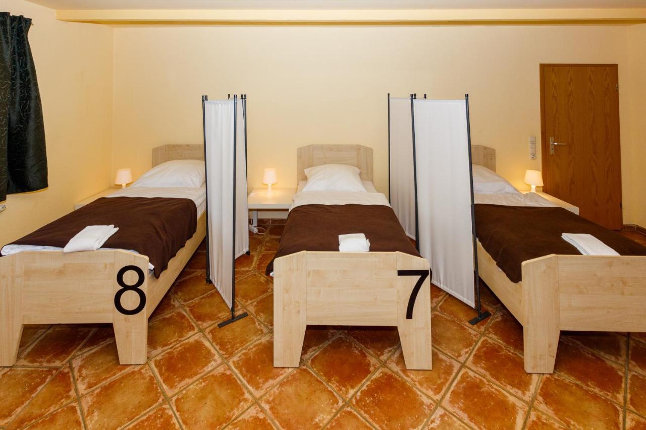 Apart Hotel Sarstedter Hof מראה חיצוני תמונה