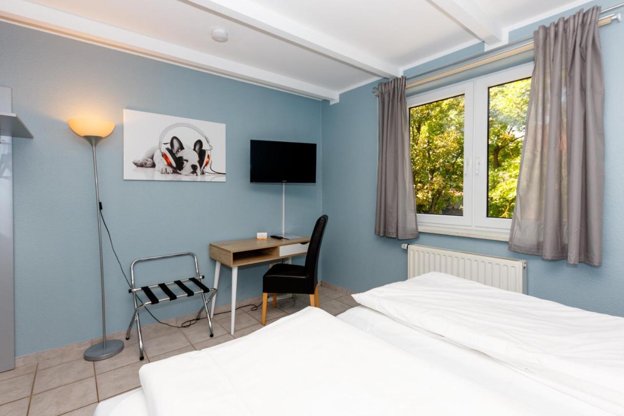 Apart Hotel Sarstedter Hof מראה חיצוני תמונה