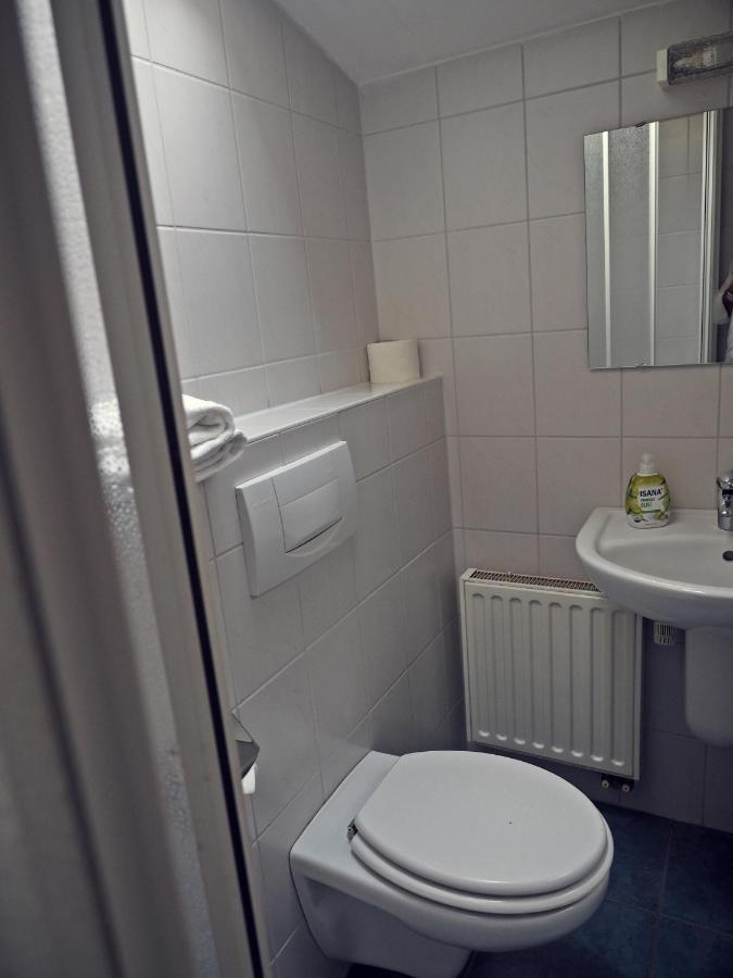 Apart Hotel Sarstedter Hof מראה חיצוני תמונה