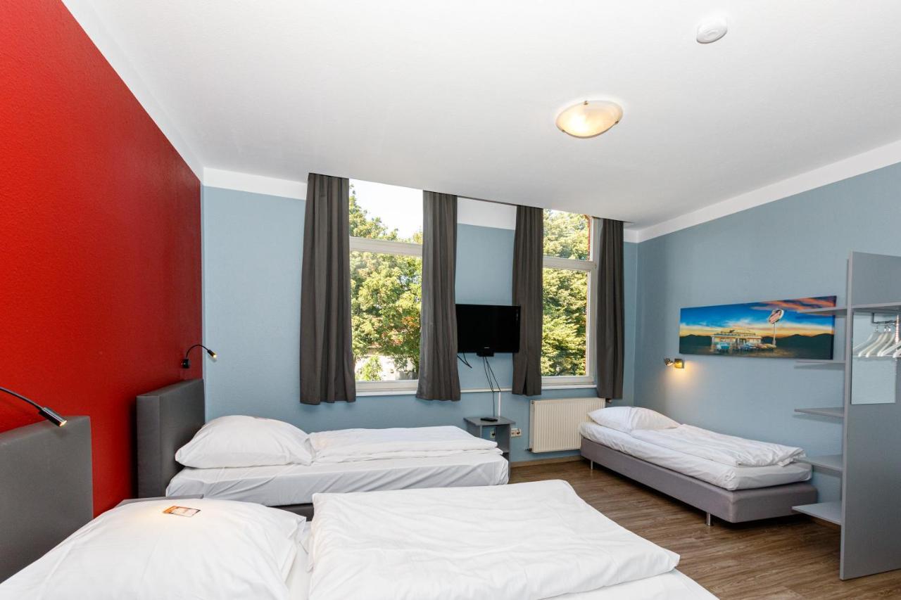 Apart Hotel Sarstedter Hof מראה חיצוני תמונה