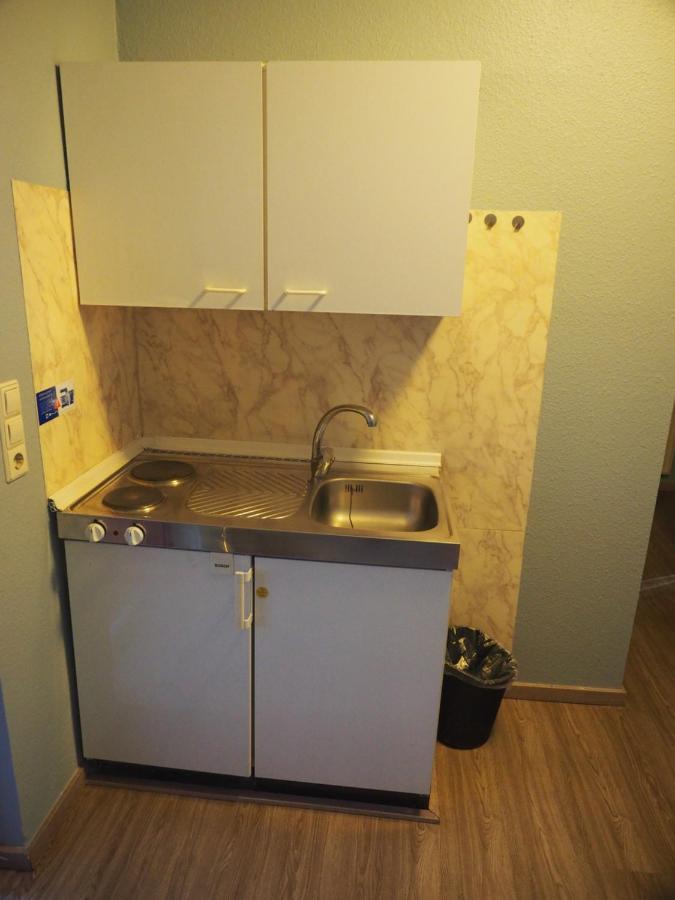 Apart Hotel Sarstedter Hof מראה חיצוני תמונה