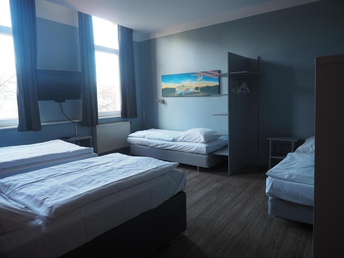 Apart Hotel Sarstedter Hof מראה חיצוני תמונה
