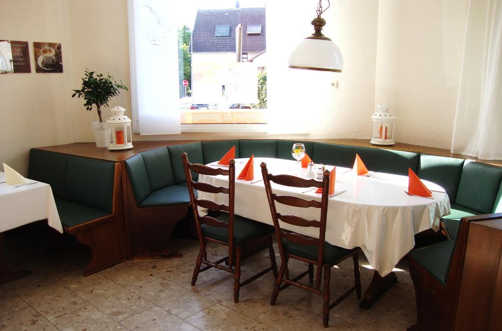 Apart Hotel Sarstedter Hof מראה חיצוני תמונה