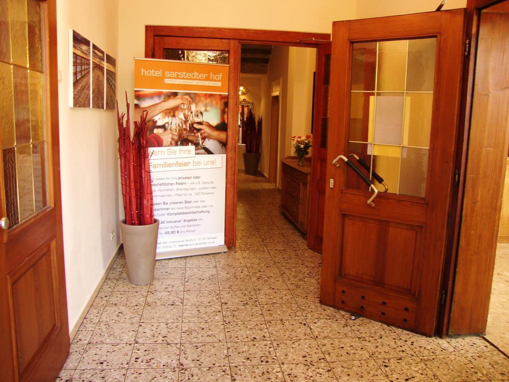 Apart Hotel Sarstedter Hof מראה חיצוני תמונה