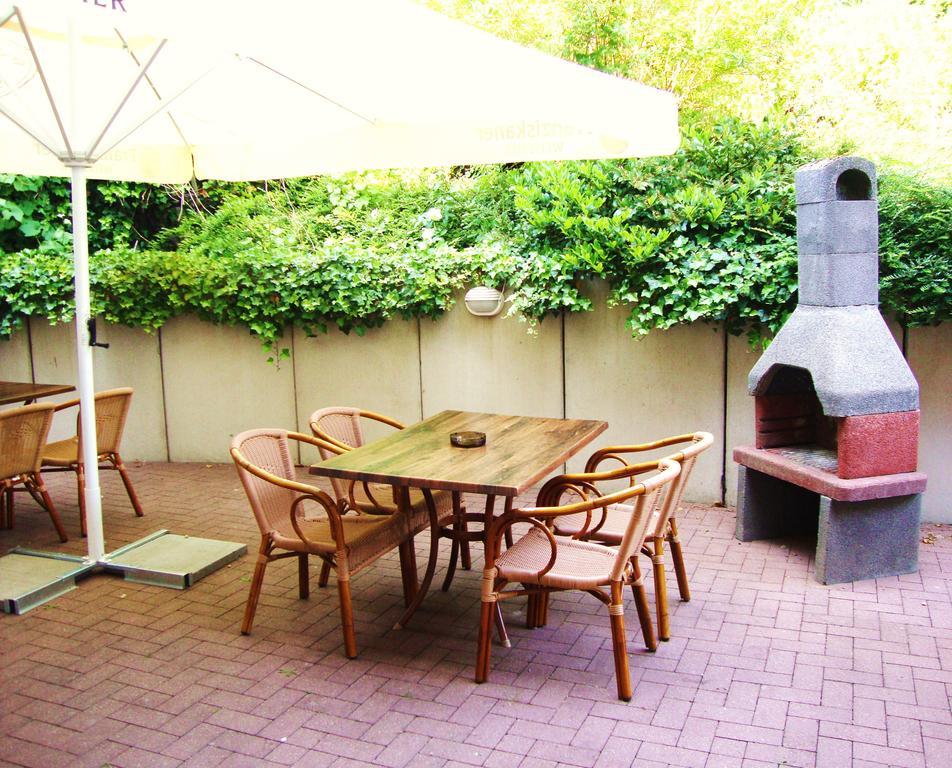 Apart Hotel Sarstedter Hof מראה חיצוני תמונה